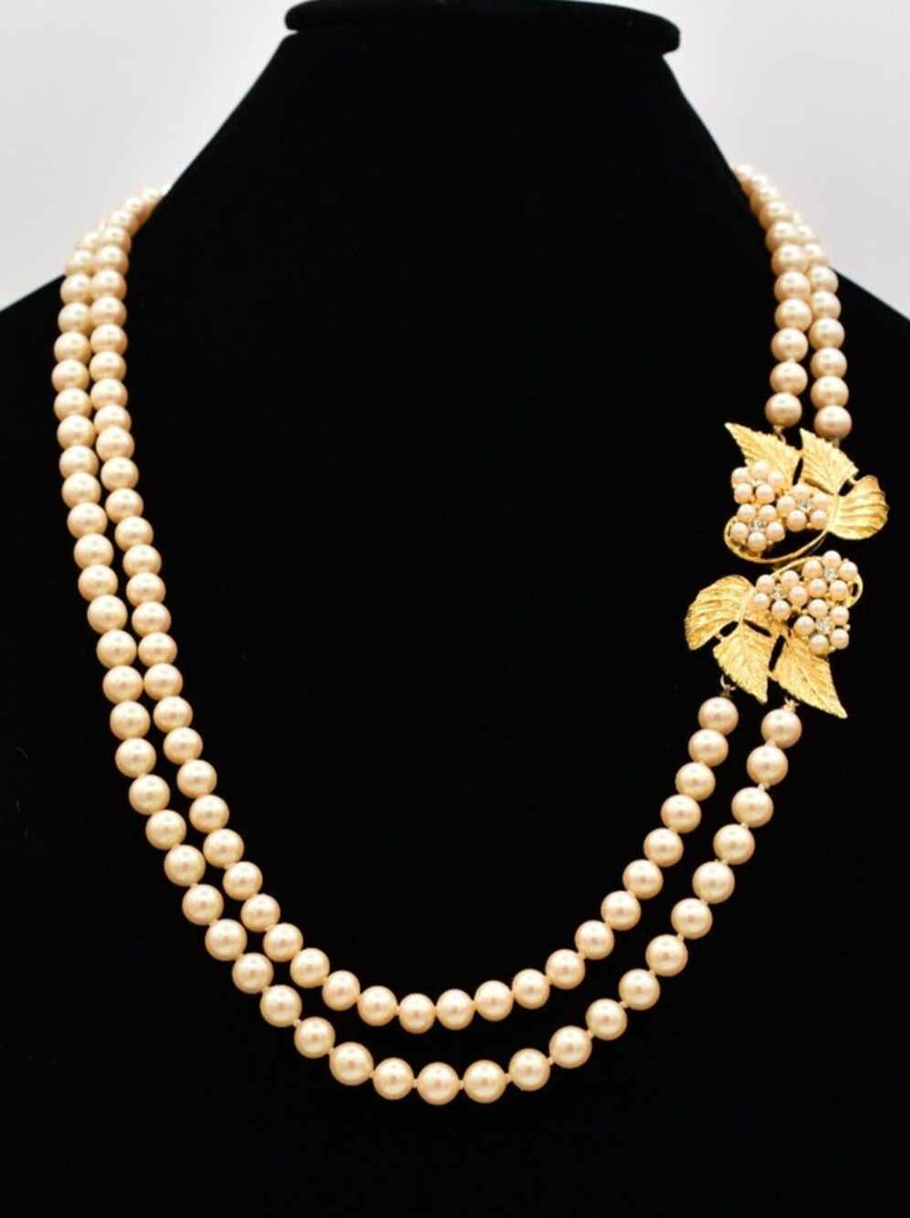 Celebrity NY Vintage Leaf Pearl Beaded Necklace Gold Chunky Signed 1970s BinBE
